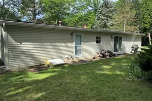 270 Kathy Dr, Coldwater, MI 49036 - Photo 17