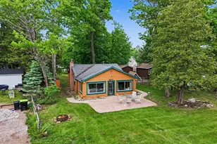 6470 Margaret Ln, Indian River, MI 49749 - Photo 23