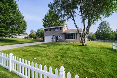 597 Browning Avenue, Manistee, MI 49660 - Photo 3