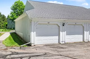 363 Westbrook Ct, Marshall, MI 49068 - Photo 15