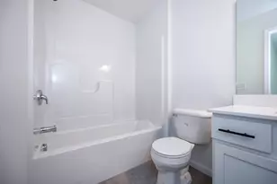 20209 Sunset St, Livonia, MI 48152 - Photo 35