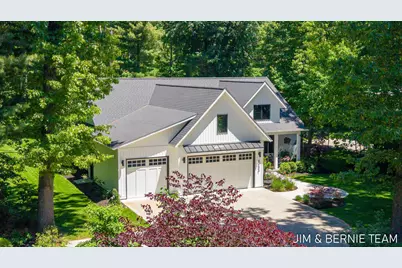 6225 Lighthouse Court, Saugatuck, MI 49453 - Photo 85