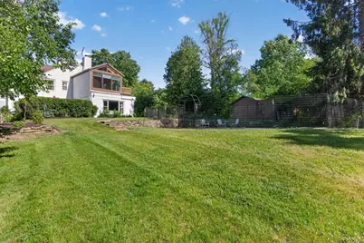 5050 Browns Lake Road, Jackson, MI 49203 - Photo 11