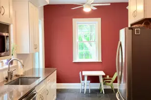 414 Cedar St, Manistee, MI 49660 - Photo 27