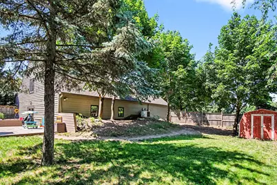 813 Tierra Street SE, Grand Rapids, MI 49508 - Photo 25