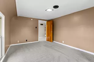 10518 Stadium Dr, Kalamazoo, MI 49009 - Photo 23
