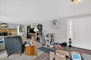 1023 Evanston Dr, Jackson, MI 49202 - Photo 11