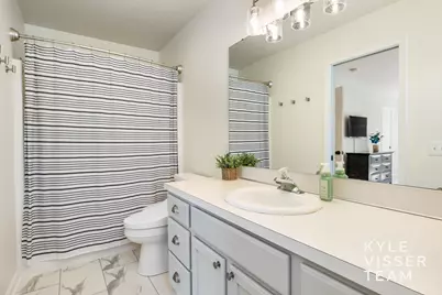 1642 Simmons Avenue NE, Grand Rapids, MI 49505 - Photo 13