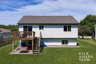 1642 Simmons Ave NE, Grand Rapids, MI 49505 - Photo 29