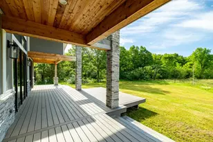 6172 Hellner Rd, Ann Arbor, MI 48105 - Photo 7