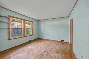 1023 Cogswell St NW, Grand Rapids, MI 49544 - Photo 13