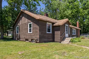 1023 Cogswell St NW, Grand Rapids, MI 49544 - Photo 3
