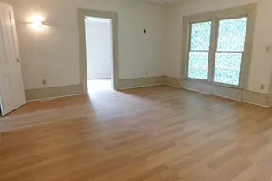 506 E 2nd St, Lawton, MI 49065 - Photo 15