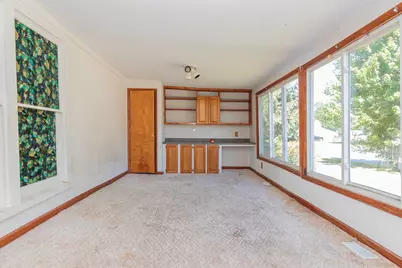 506 E 2nd Street, Lawton, MI 49065 - Photo 11