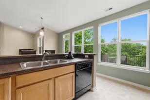 3201 Asher Rd, Ann Arbor, MI 48104 - Photo 9
