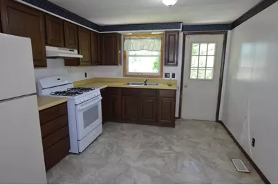133 Niles Street, Lakeview, MI 48850 - Photo 7
