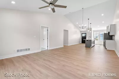 1593 N Village Circle, Kalamazoo, MI 49009 - Photo 11