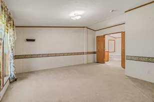 3757 W Woodview Dr, Ludington, MI 49431 - Photo 9