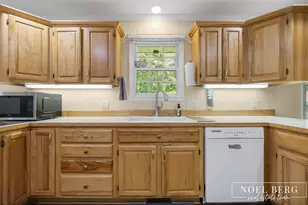 3535 S Sheridan Dr, Muskegon, MI 49444 - Photo 11