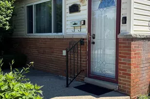 1639 Winifred St, Westland, MI 48186 - Photo 3