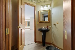 4500 Creek View Dr, Hudsonville, MI 49426 - Photo 7