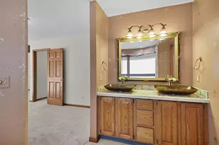 4500 Creek View Dr, Hudsonville, MI 49426 - Photo 31