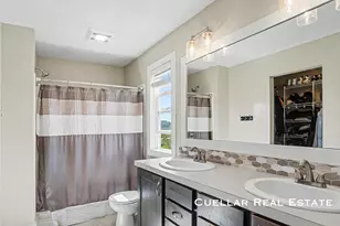 250 Ira Spring Rd, Holland, MI 49423 - Photo 23