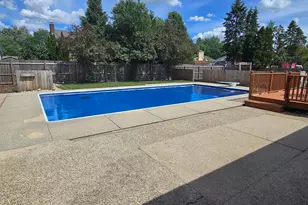 8114 Mellowwood Dr, Jenison, MI 49428 - Photo 13