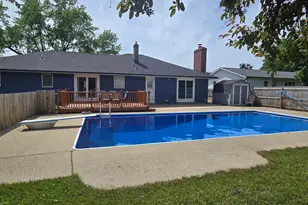 8114 Mellowwood Dr, Jenison, MI 49428 - Photo 15
