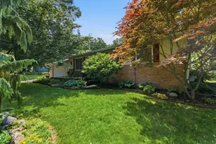 2452 Moore Pl, Howell, MI 48843 - Photo 27