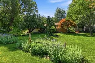 2452 Moore Pl, Howell, MI 48843 - Photo 29