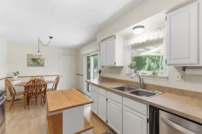 2452 Moore Place, Howell, MI 48843 - Photo 23