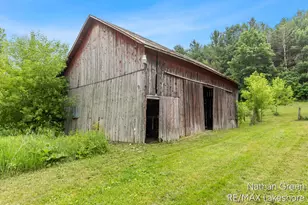 2122 Coats Grove Rd, Hastings, MI 49058 - Photo 23