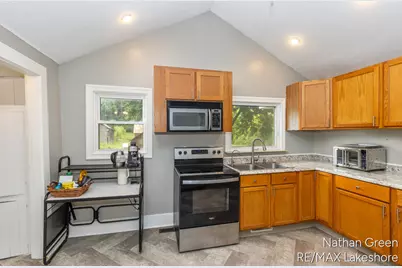 2122 Coats Grove Road, Hastings, MI 49058 - Photo 15