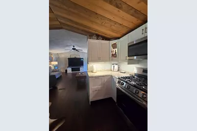 5221 N 17 Road, Mesick, MI 49668 - Photo 9