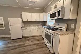 37 E Jefferson St, Newaygo, MI 49337 - Photo 11