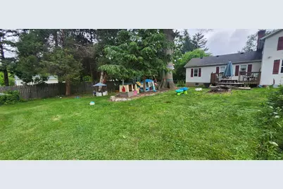1045 Brownwood Avenue NW, Grand Rapids, MI 49504 - Photo 25