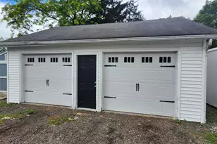 1045 Brownwood Ave NW, Grand Rapids, MI 49504 - Photo 25