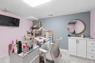 195 Surry Oak Dr, Holland, MI 49424 - Photo 19