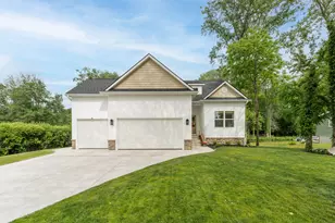 1464 Canal St, Portage, MI 49002 - Photo 3