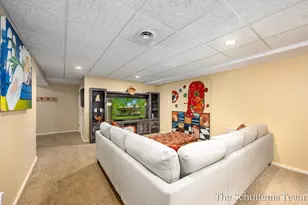 10155 Rogue Pond Dr NE, Rockford, MI 49341 - Photo 43