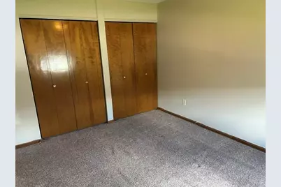 905 Village Lane, Jenison, MI 49428 - Photo 5