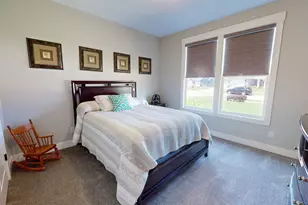 6062 Kuiper Dr SW, Grandville, MI 49418 - Photo 15