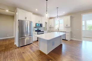 6062 Kuiper Dr SW, Grandville, MI 49418 - Photo 13
