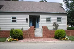 519 E Spruce St, Marshall, MI 49068 - Photo 37