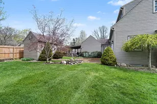 519 E Spruce St, Marshall, MI 49068 - Photo 17