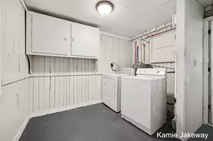 1012 Masonic St, Belding, MI 48809 - Photo 17