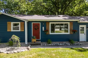 57385 Hamilton St, Mattawan, MI 49071 - Photo 3