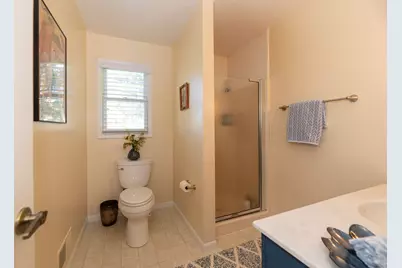 1401 E Crooked Lake Drive, Kalamazoo, MI 49009 - Photo 23