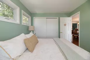 1401 E Crooked Lake Dr, Kalamazoo, MI 49009 - Photo 15